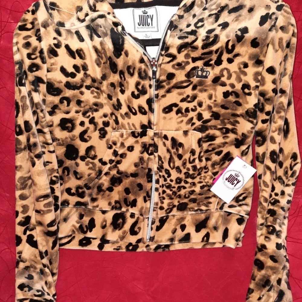 *NEW* Juicy Couture leapord zip hoodie